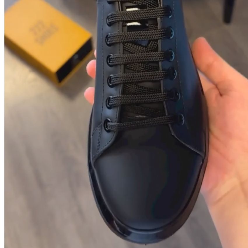 Men's Chic Sneaker