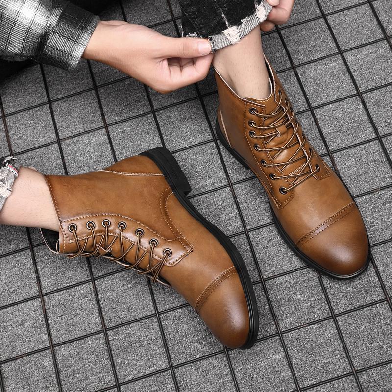 ANKLE BOOTS