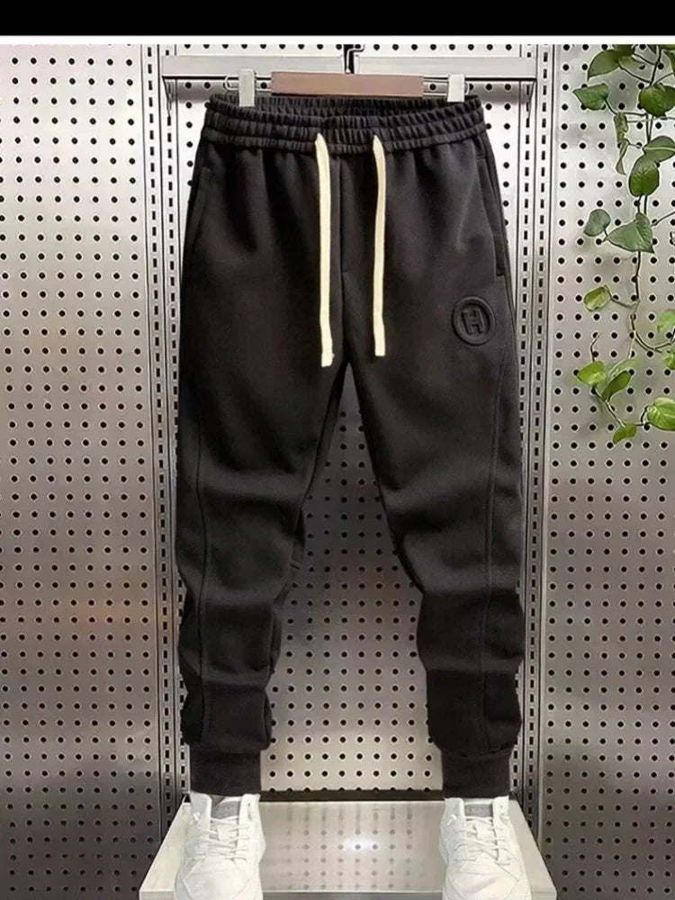 MEN'S SHORT GYM SHORTS