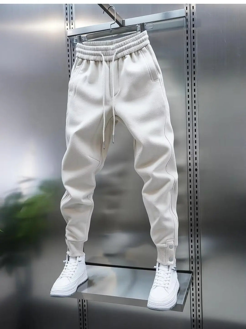 CASUAL TROUSERS WITH POCKETS
