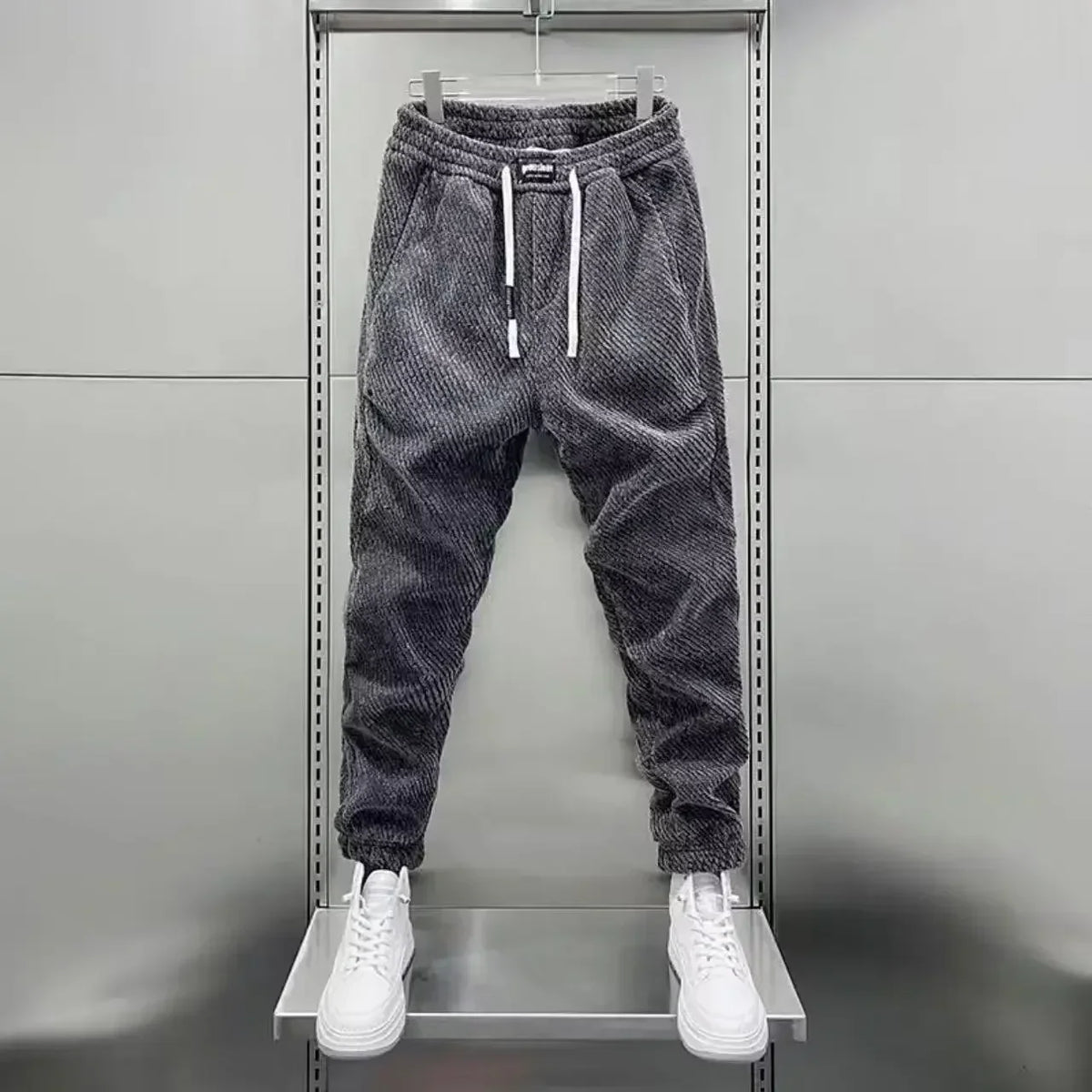 CLASSIC SLIM-FIT JOGGERS
