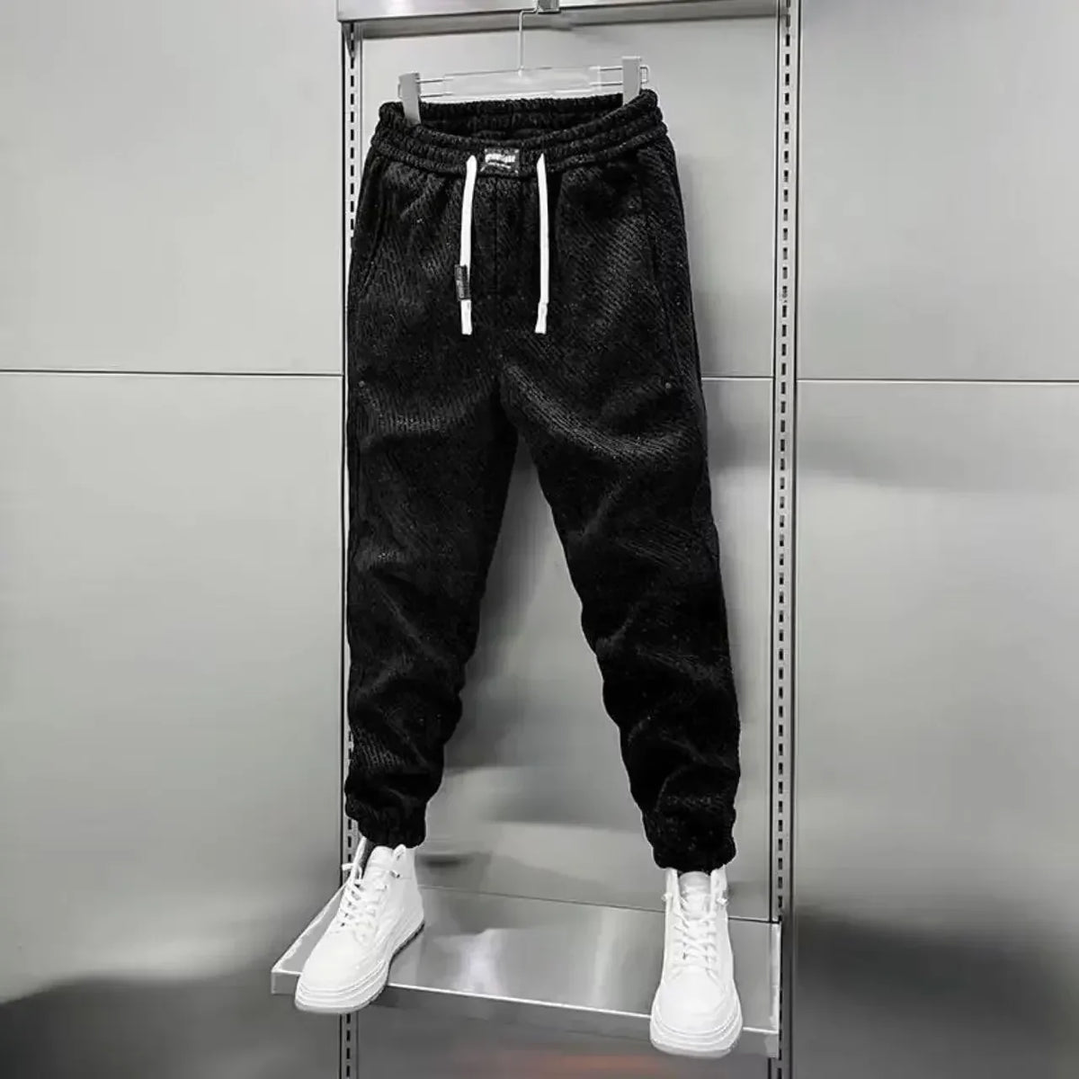CLASSIC SLIM-FIT JOGGERS